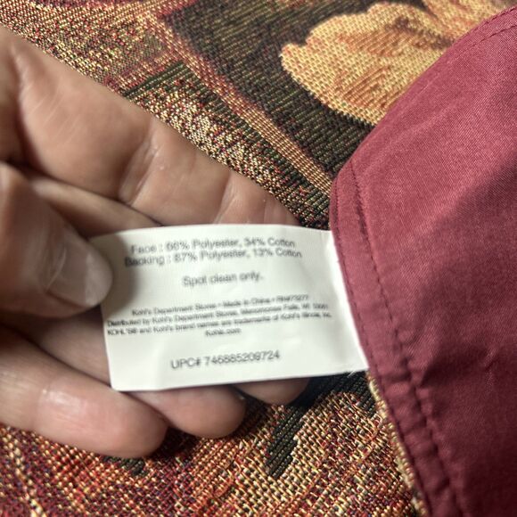 Fall Leaves Placemats Set of 4 & Table Runner Tapestry Reds Oranges Autumn Color - Picture 5 of 9